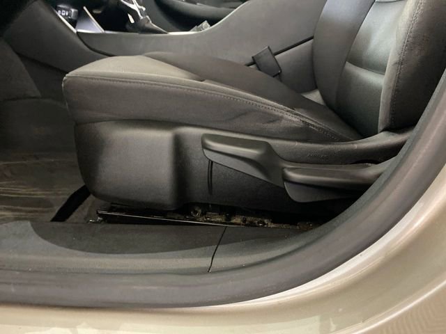 Used 2023 Chevrolet Malibu LS image 25