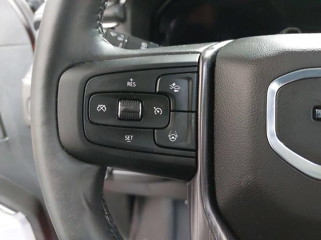 Used 2024 GMC Yukon Denali Ultimate AWD/4WD image 19