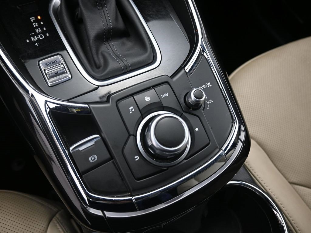 Used 2018 MAZDA CX-9 Grand Touring image 18