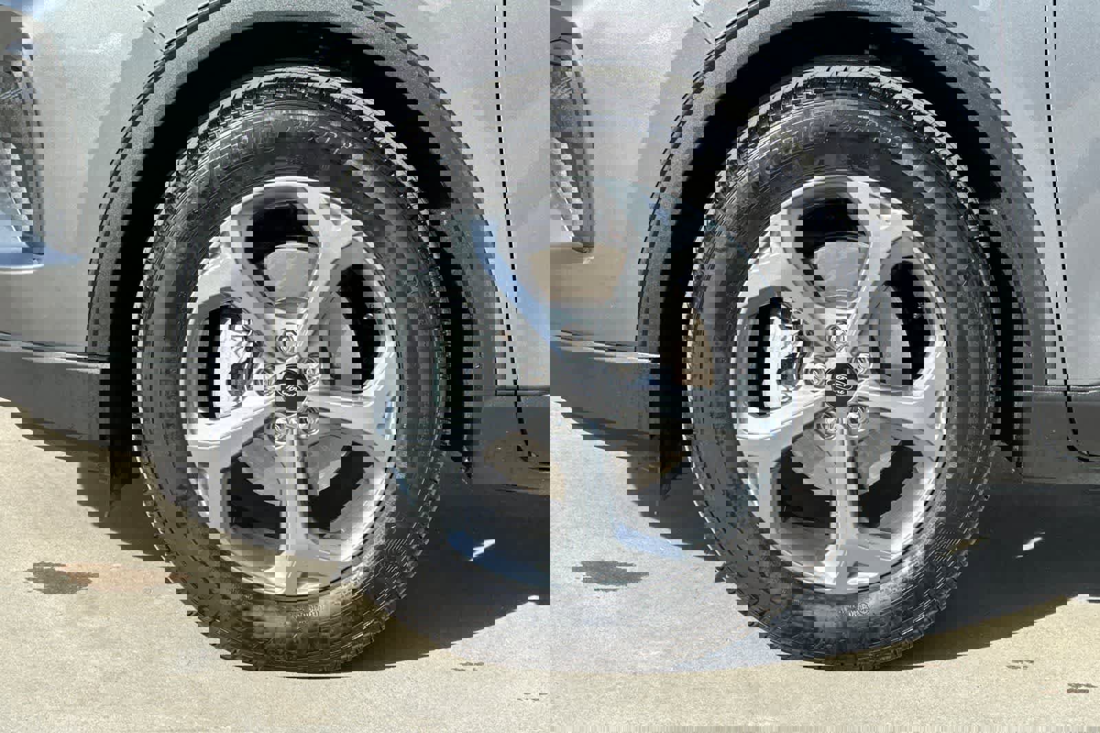 Used 2025 Ford Escape ST-Line image 37