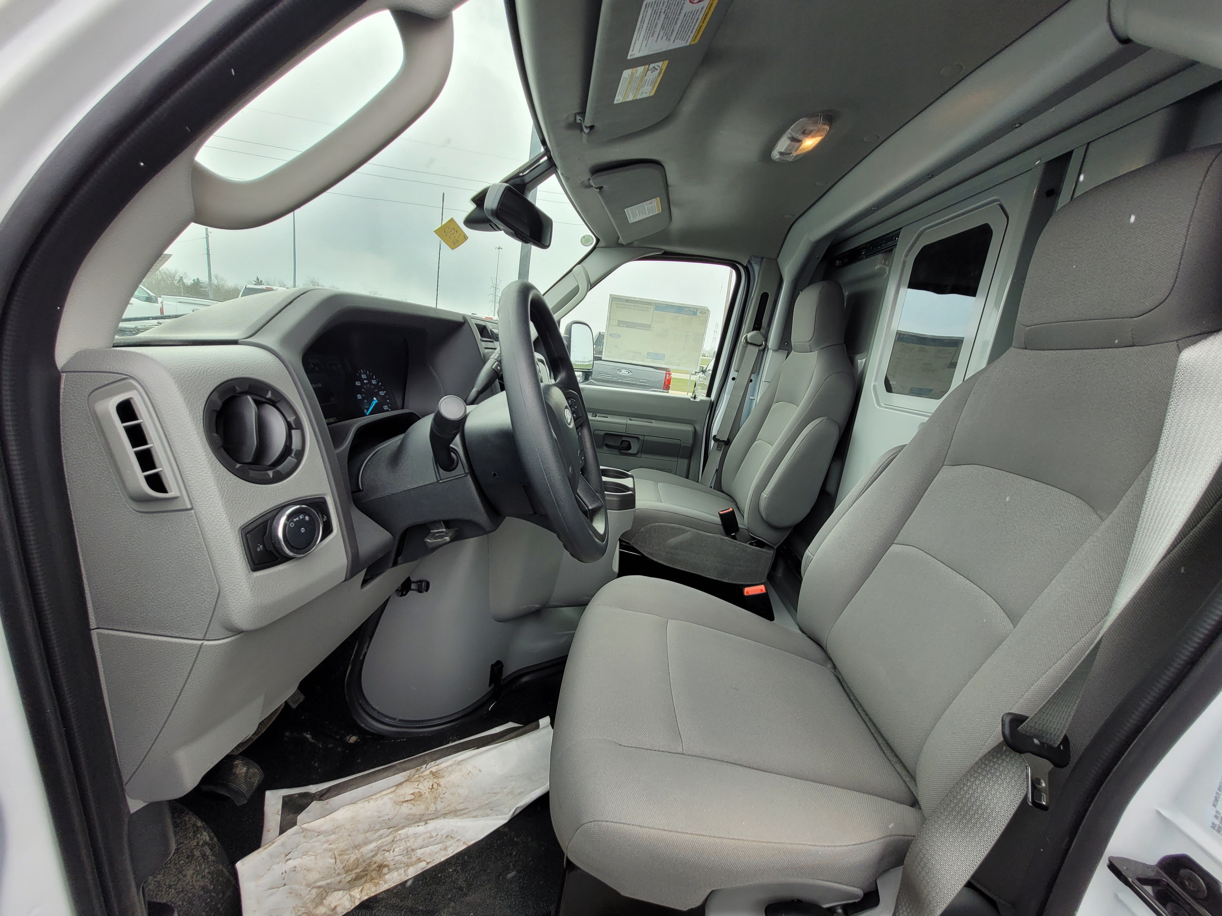 New 2026 Ford E-350 and Econoline 350 Super Duty w/ Power Equipment Group RWD image 28