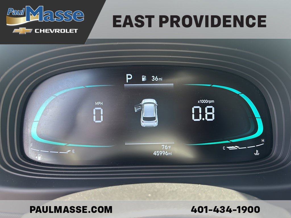 Used 2023 Hyundai Venue Limited w/ Cargo Package FWD image 12