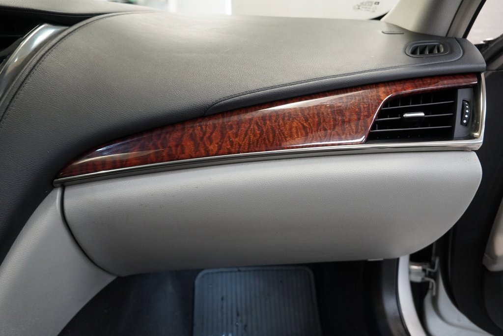 Used 2018 Cadillac CTS AWD Sedan image 33