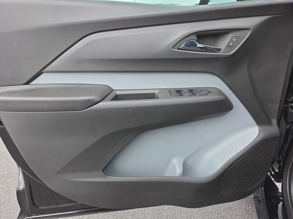 New 2027 Chevrolet Bolt LT w/ Comfort Package FWD image 13