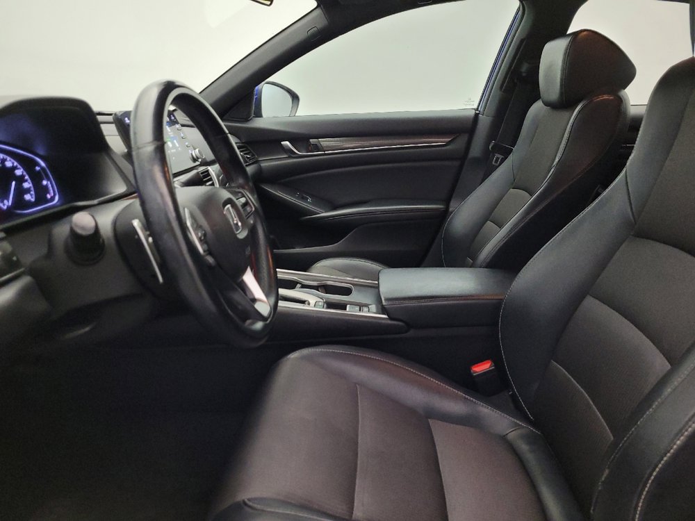 Used 2018 Honda Accord Sport image 17