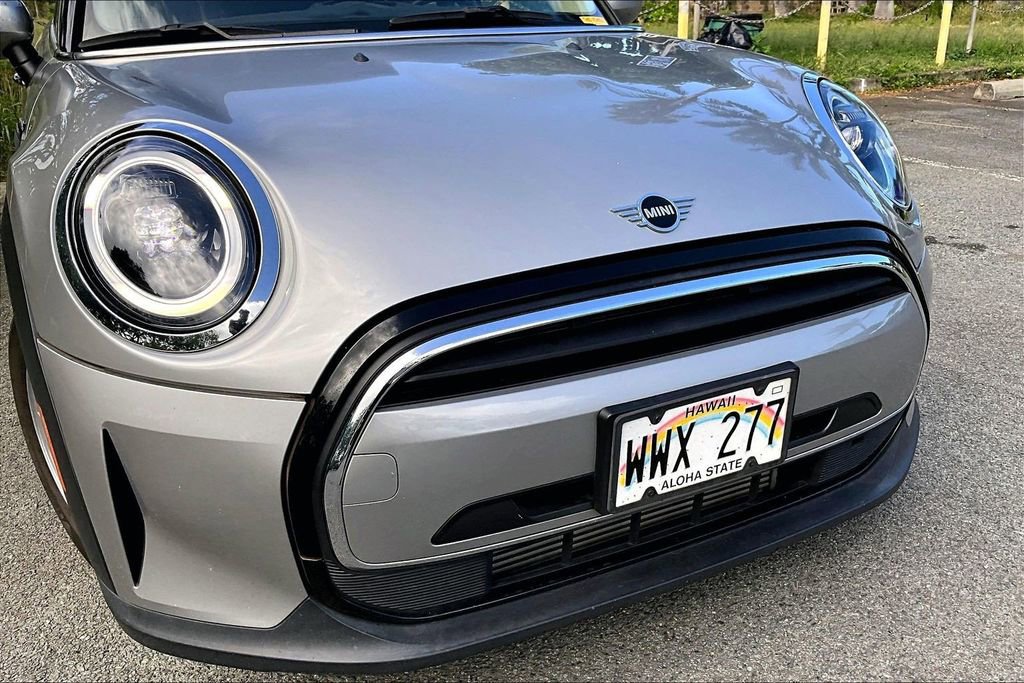 Used 2024 MINI Cooper 4-Door Hardtop image 30