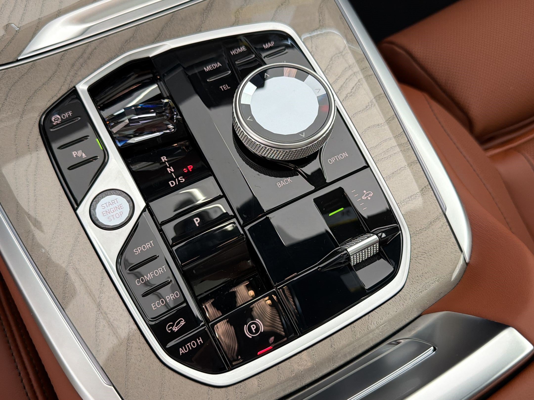 New 2027 BMW X7 M60i AWD/4WD image 18