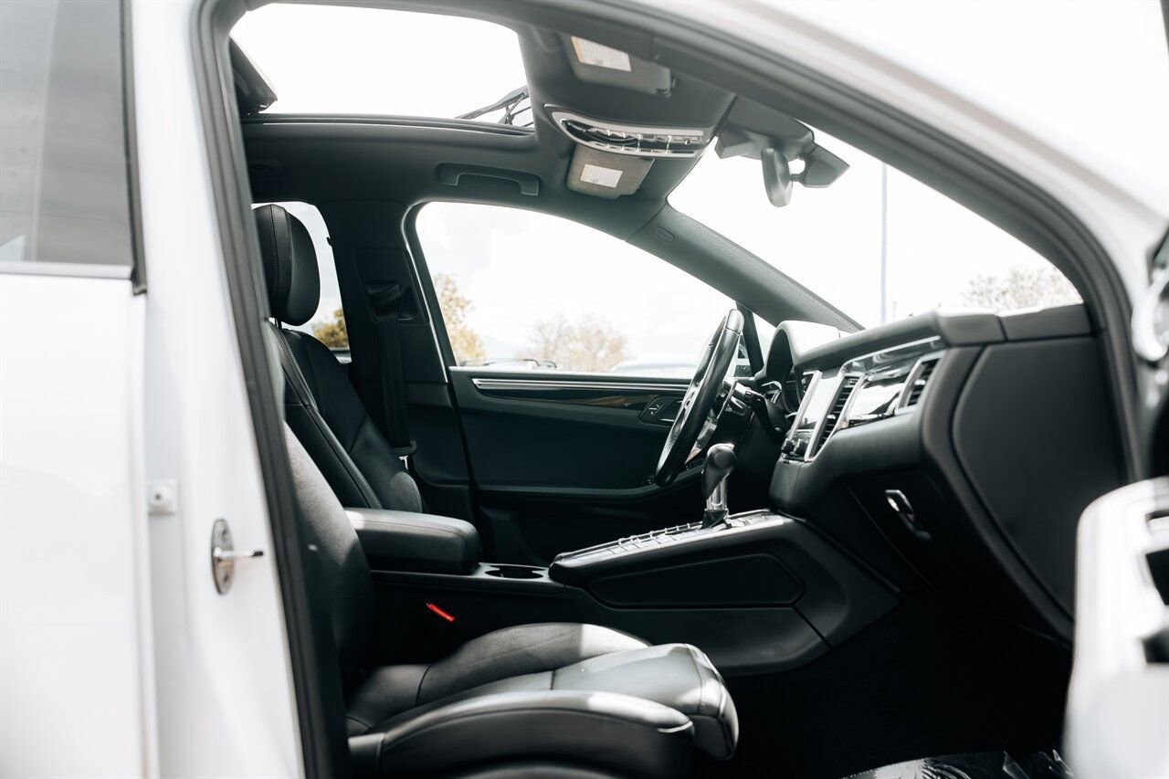 Used 2018 Porsche Macan S image 50