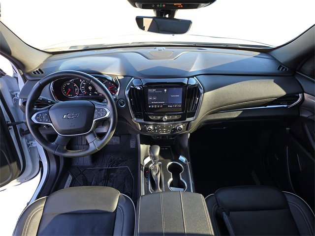 Used 2023 Chevrolet Traverse Premier w/ Redline Edition image 32
