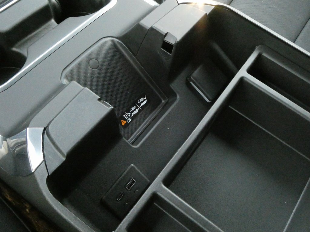 New 2025 GMC Sierra 2500 SLT w/ SLT Premium Package image 21