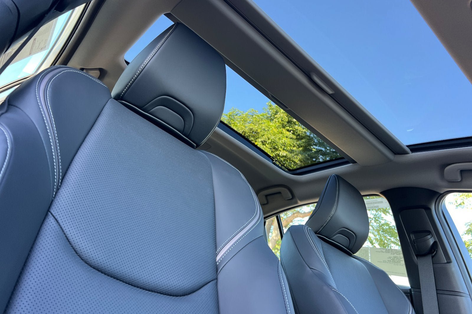 New 2026 Toyota Prius Limited w/ Limited Premium Package FWD image 17