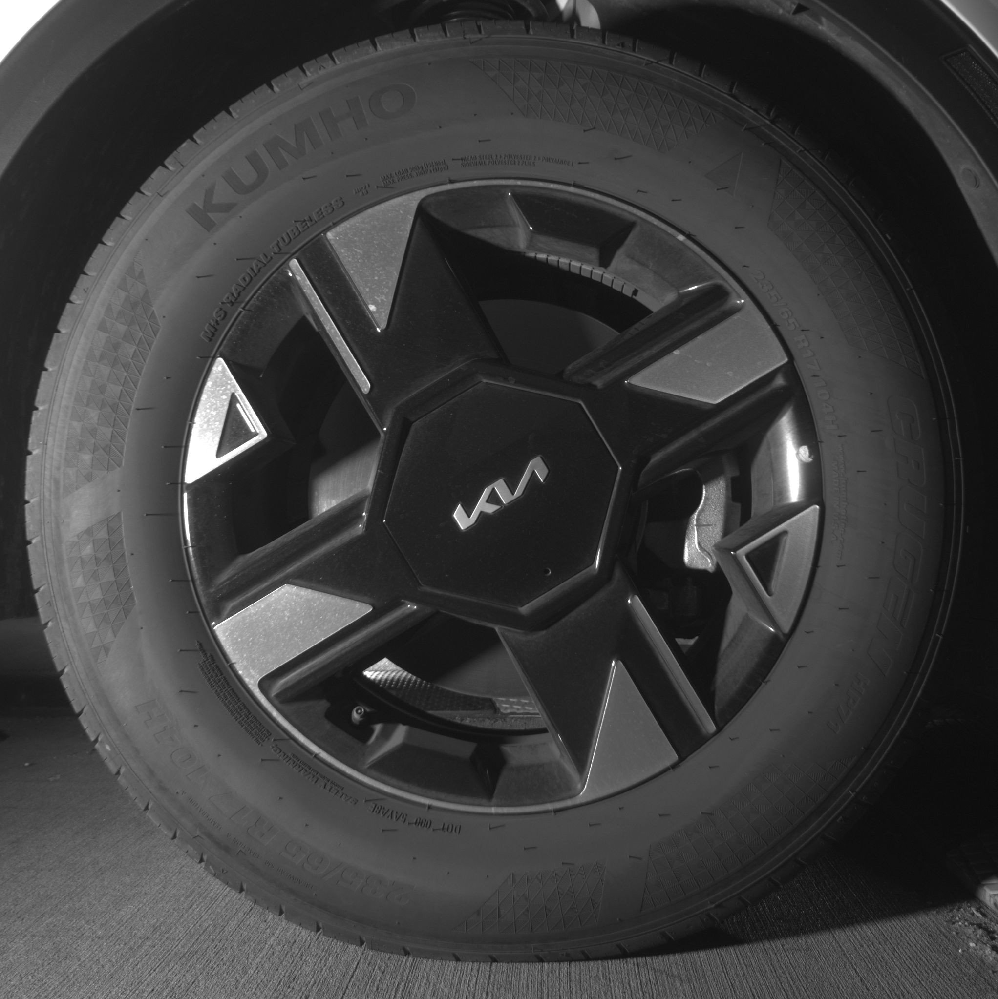 Used 2025 Nissan Rogue SV FWD image 13