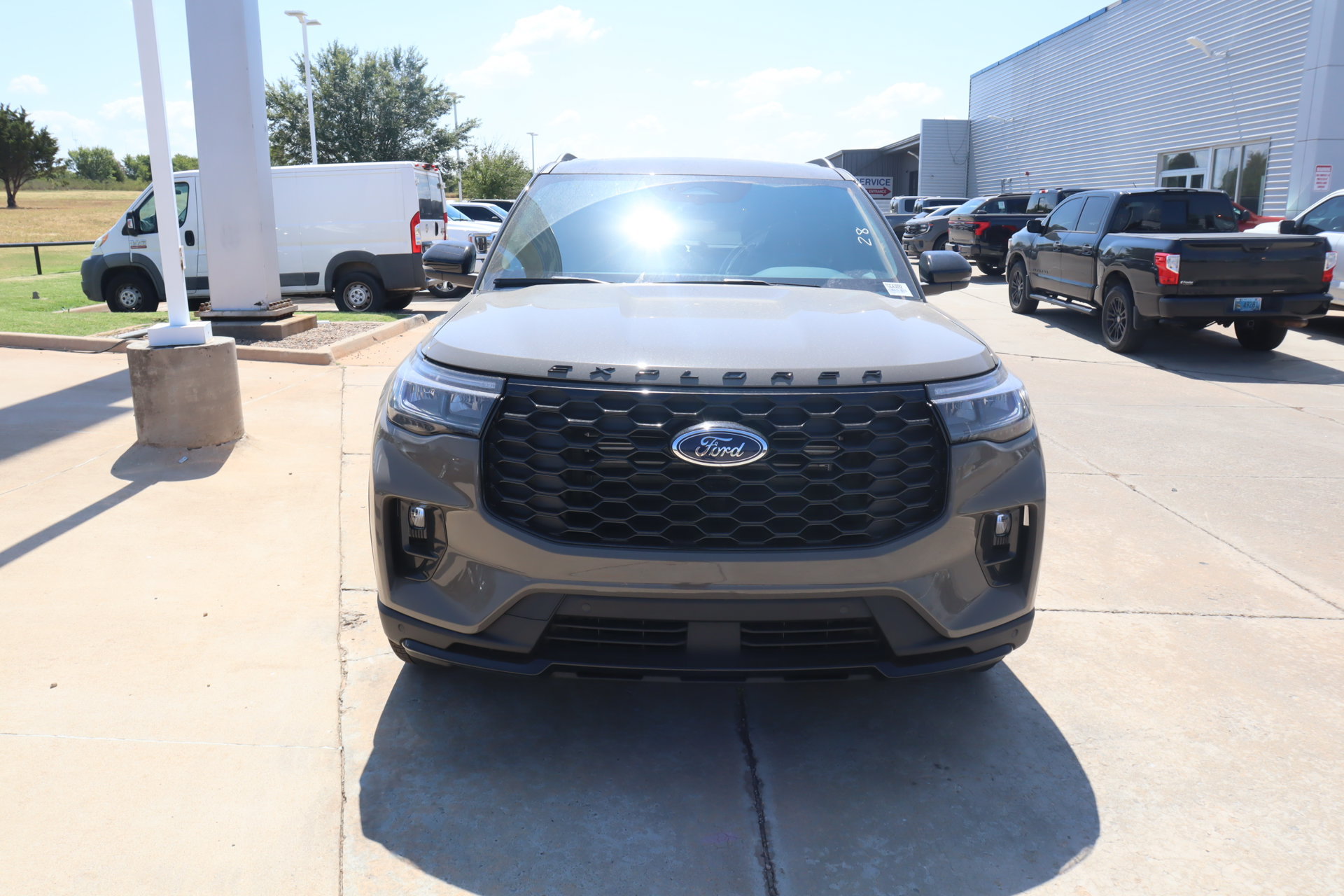 New 2026 Ford Explorer ST-Line w/ ST-Line Street Pack AWD/4WD image 10