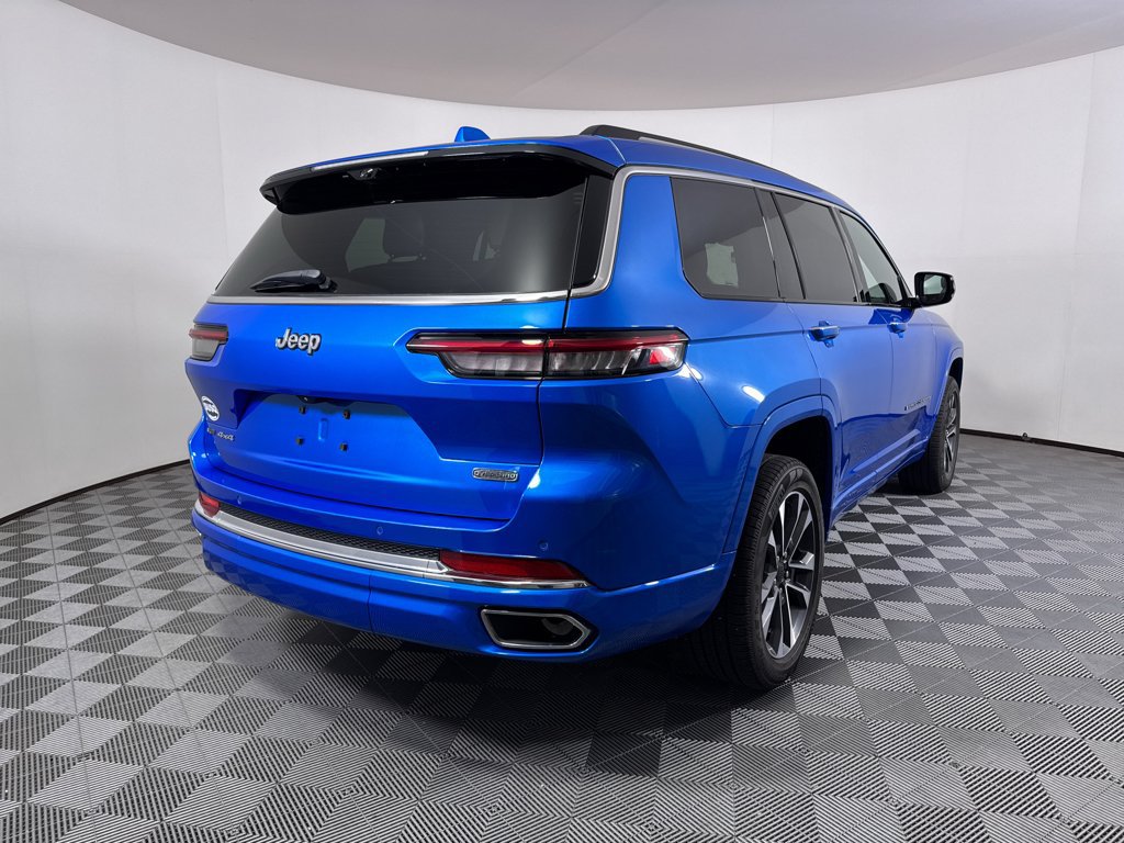 Used 2023 Jeep Grand Cherokee L Overland w/ Luxury Tech Group IV AWD/4WD image 21