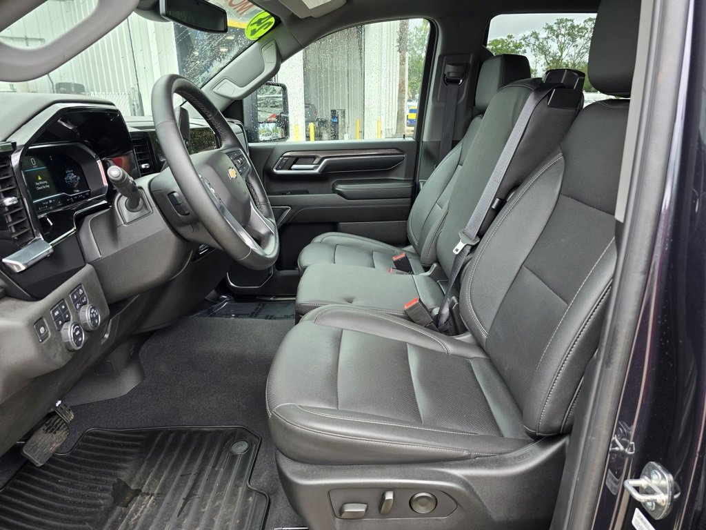Used 2024 Chevrolet Silverado 2500 LTZ image 22