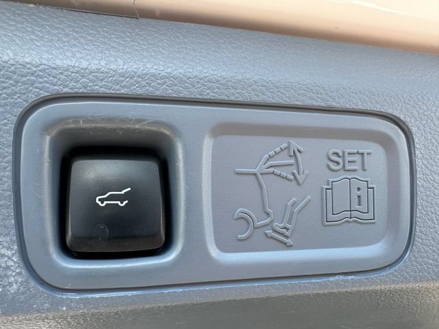 Used 2022 Lincoln Navigator Black Label AWD/4WD image 24