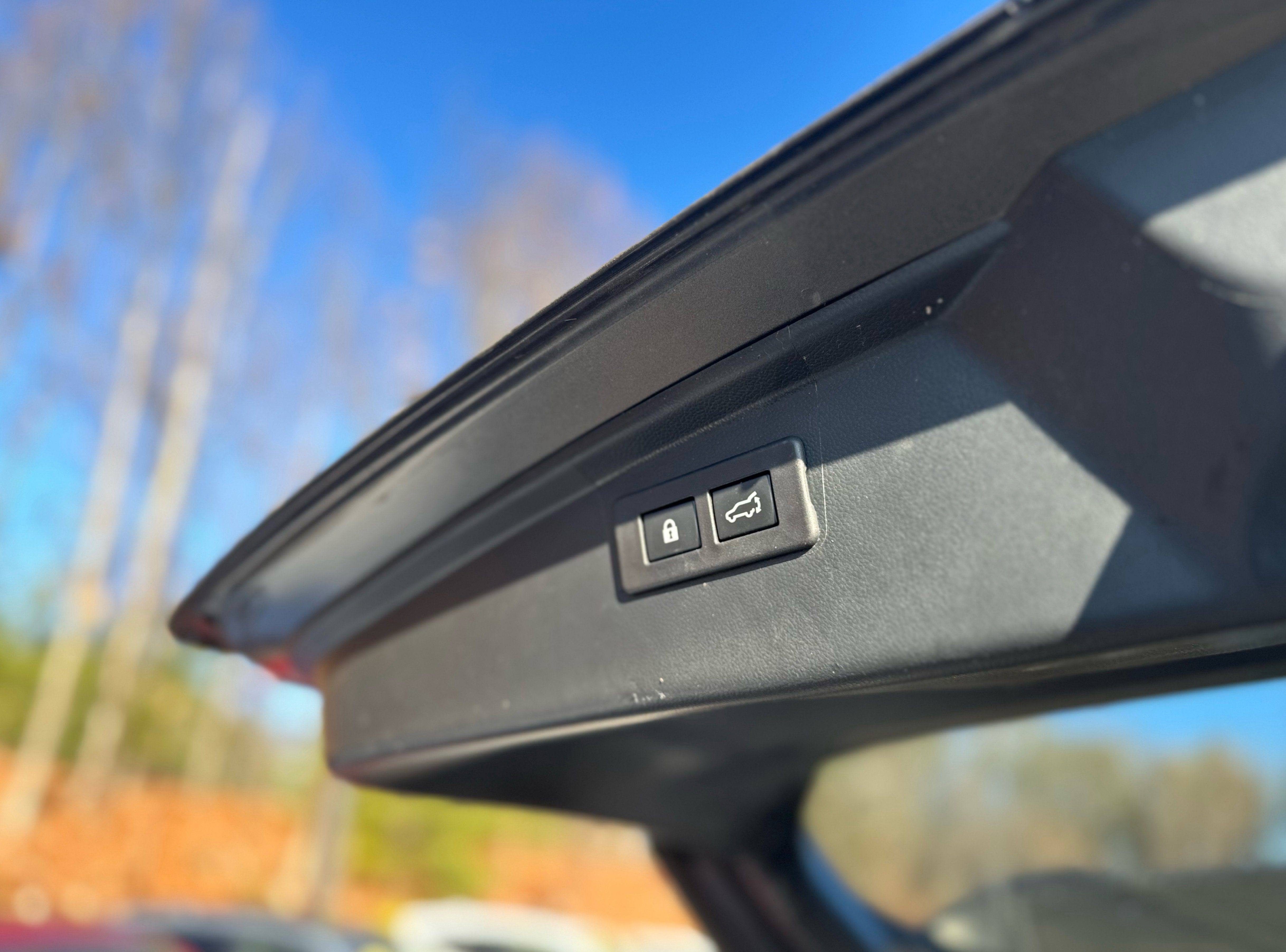 Used 2021 Subaru Outback Premium image 32