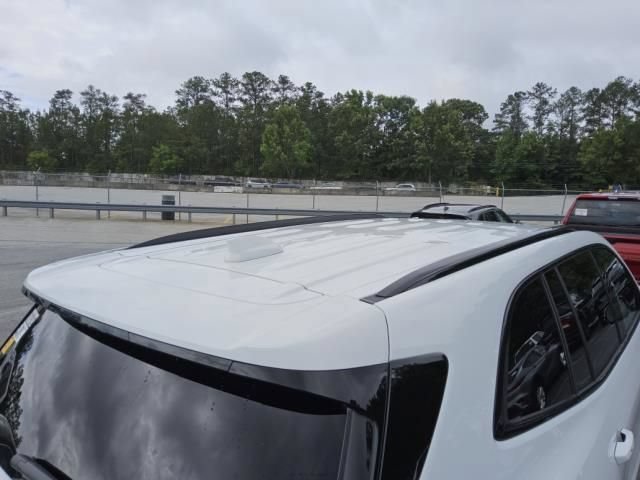 Used 2026 Buick Enclave Sport Touring FWD image 5