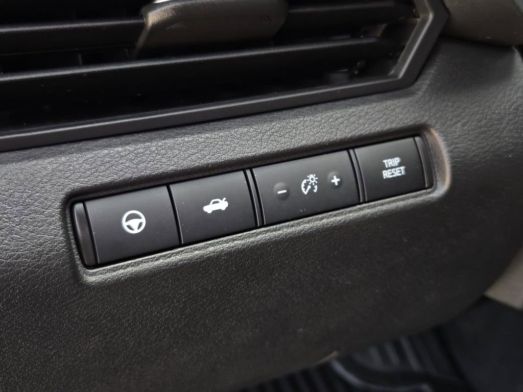 Certified 2024 Nissan Altima 2.5 SV w/ SV Premium Package image 17