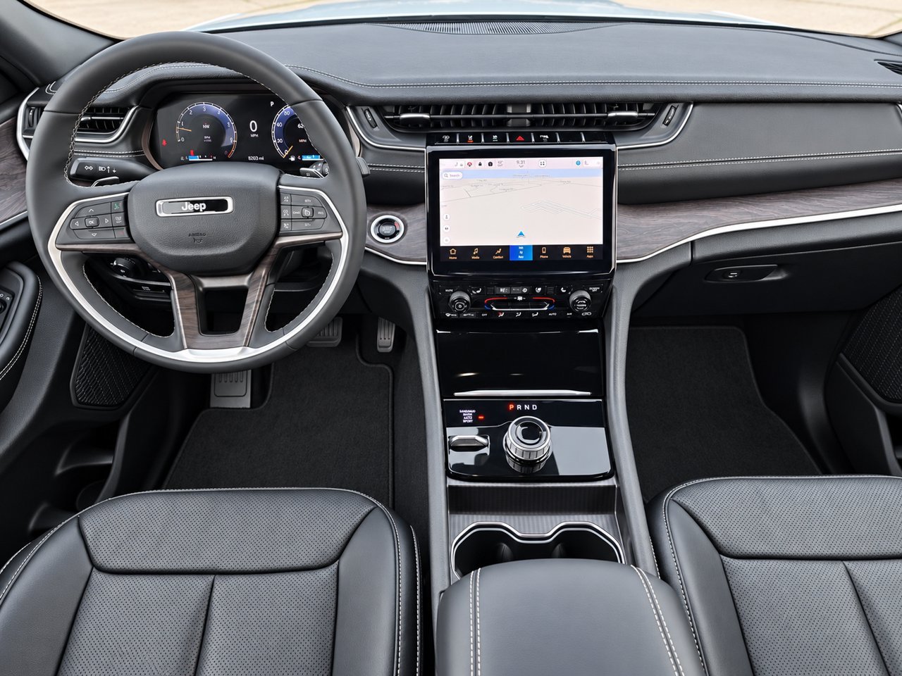 Used 2024 Jeep Grand Cherokee L Limited w/ Luxury Tech Group II AWD/4WD image 30