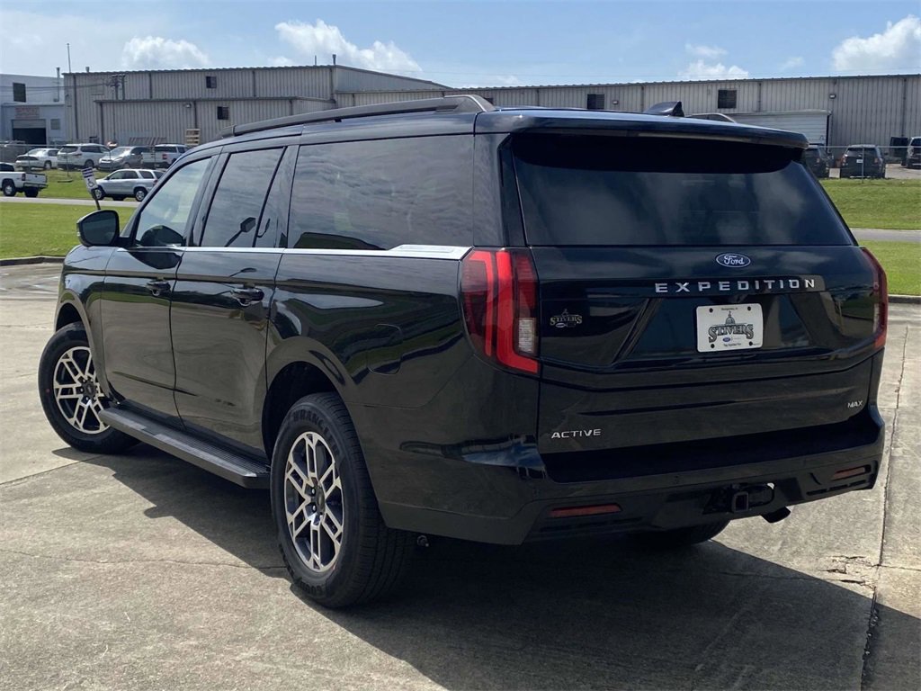 New 2025 Ford Expedition Max Active image 5