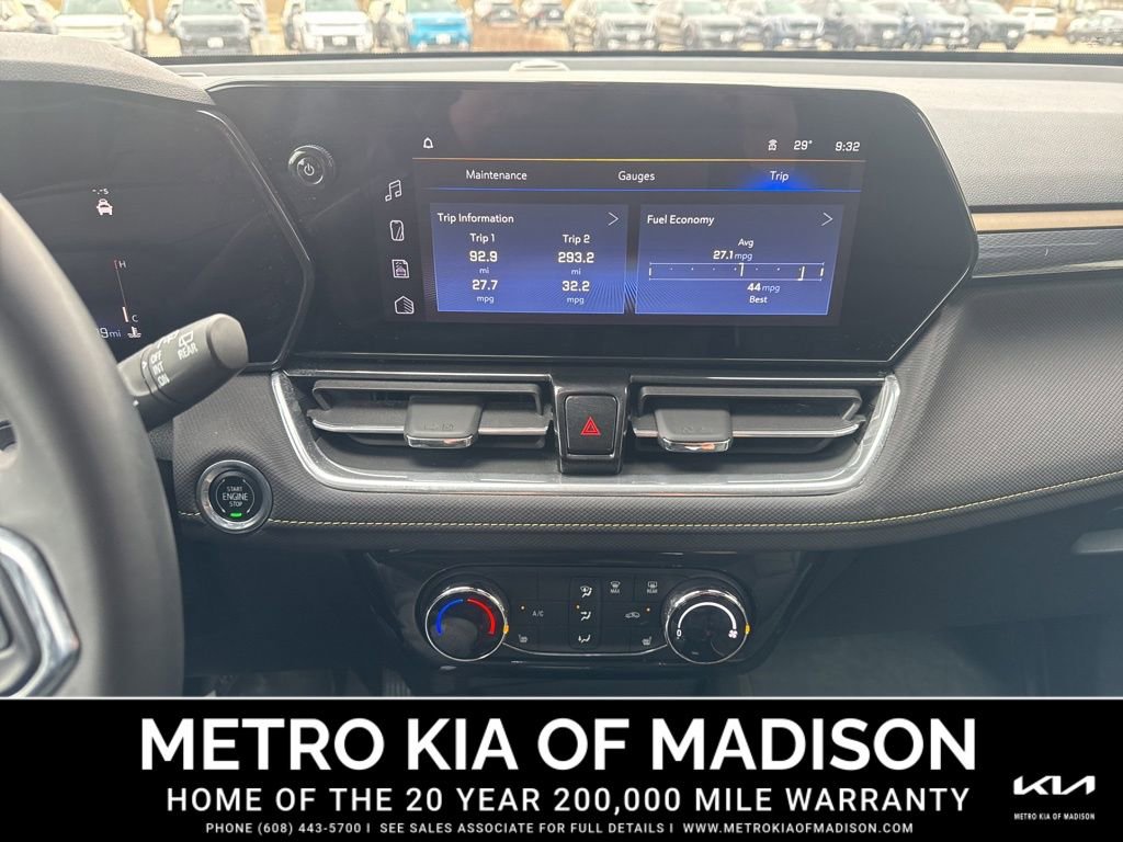 Used 2024 Chevrolet TrailBlazer ACTIV w/ Driver Confidence Package AWD/4WD image 22