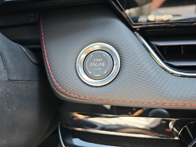 New 2027 Chevrolet Equinox RS FWD image 17