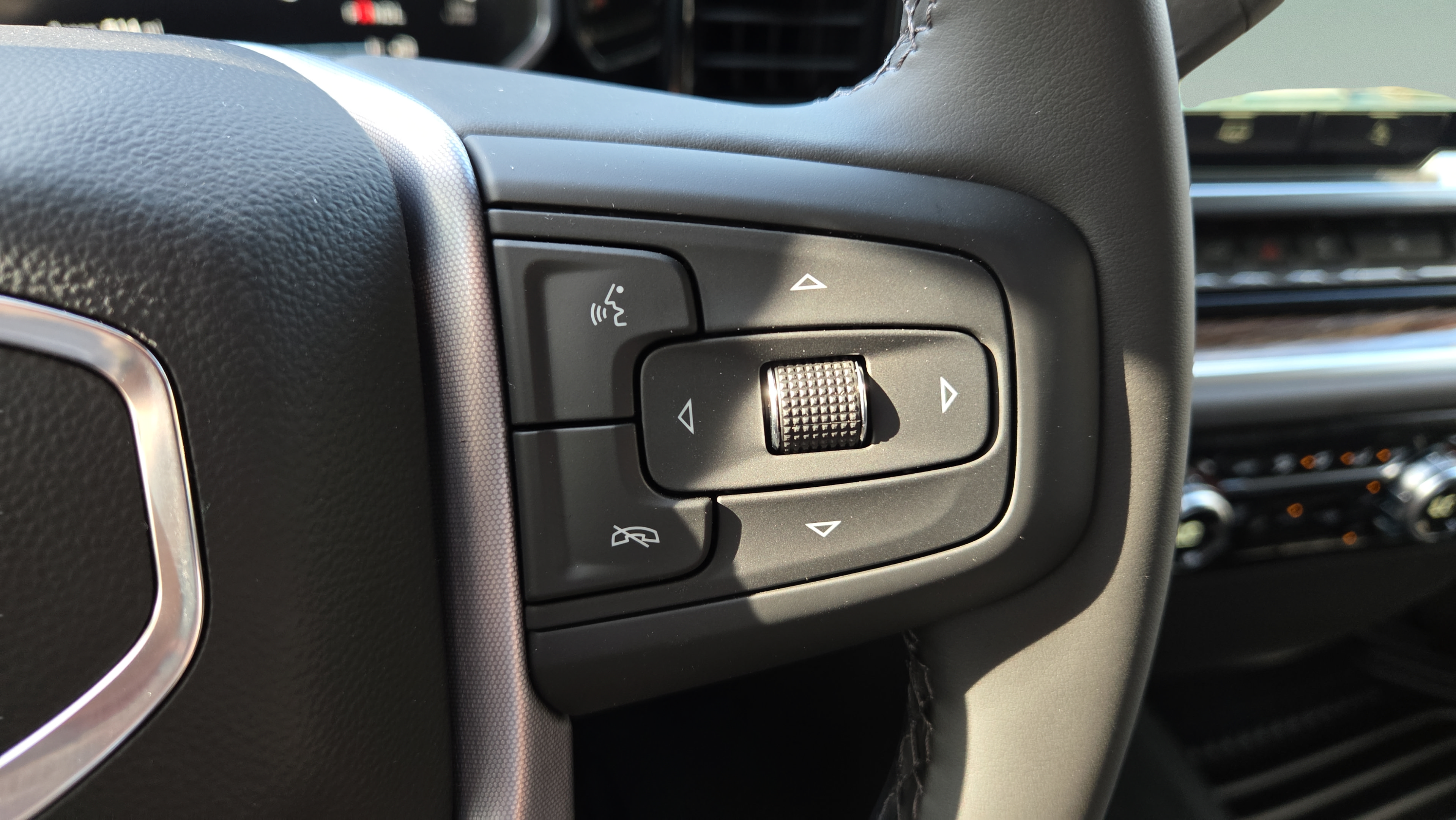 New 2026 GMC Sierra 1500 SLE w/ Preferred Package RWD image 25