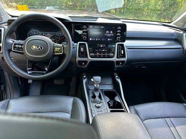 Used 2021 Kia Sorento S image 14