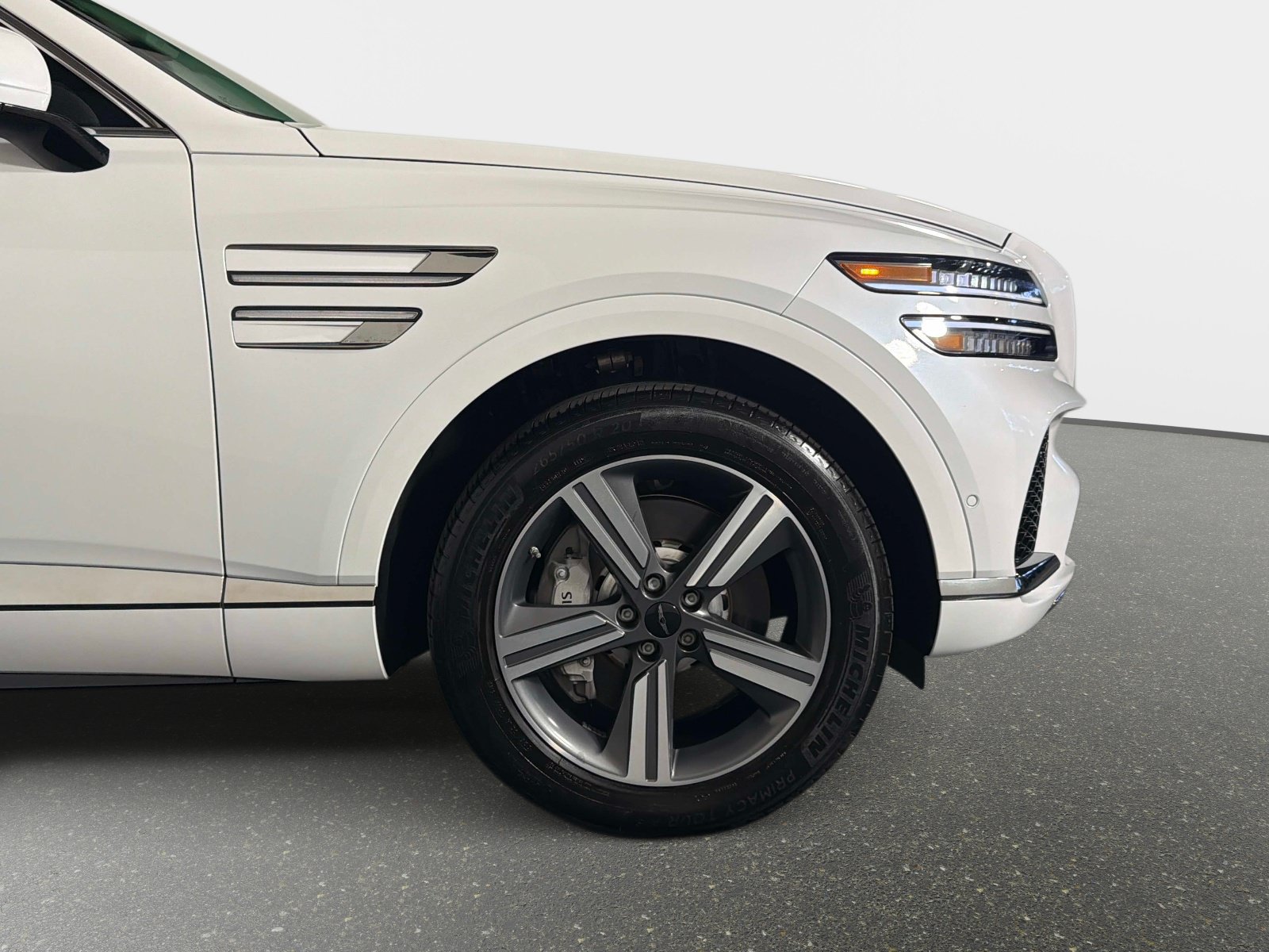 Used 2025 Genesis GV80 3.5T AWD/4WD image 18