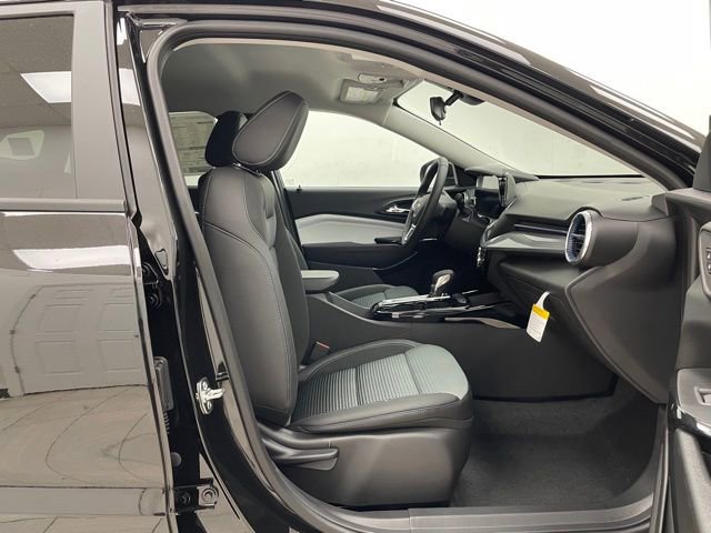 New 2026 Chevrolet Trax LT image 13
