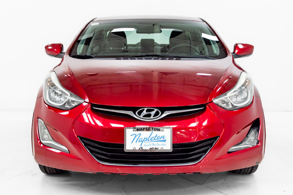 Used 2014 Hyundai Elantra SE w/ Option Group 02 FWD image 4