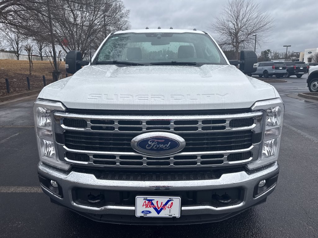 New 2025 Ford F350 XL w/ XL Chrome Package RWD image 2