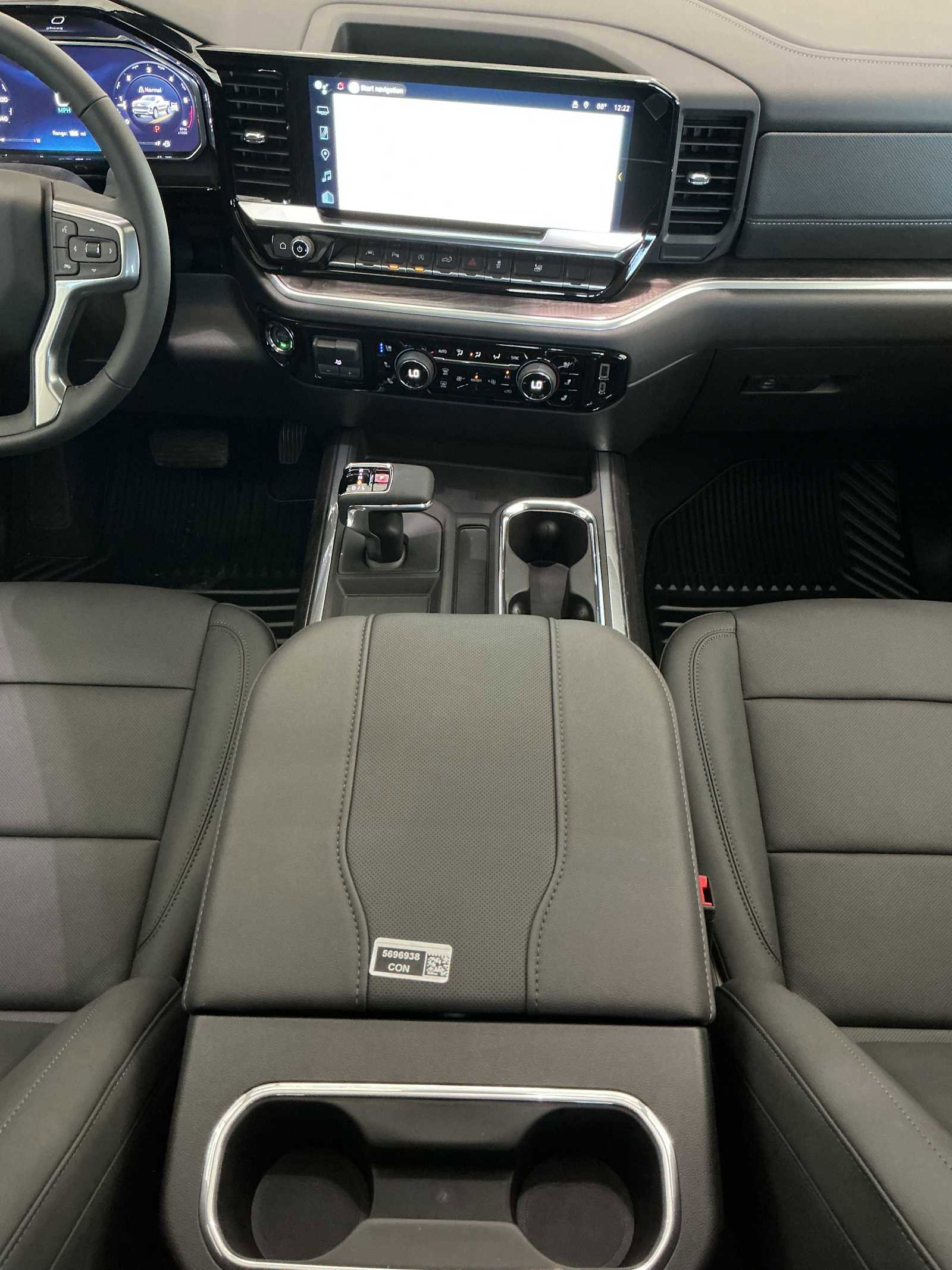New 2026 Chevrolet Silverado 1500 LTZ w/ LTZ Premium Package AWD/4WD image 19