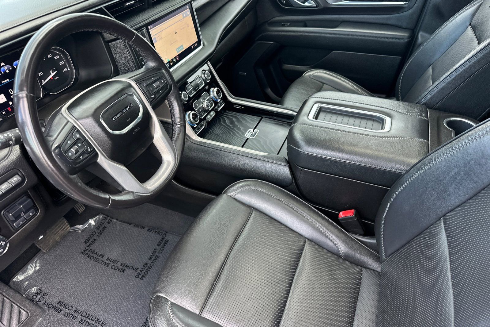 Used 2021 GMC Yukon Denali w/ Denali Ultimate Package AWD/4WD image 10