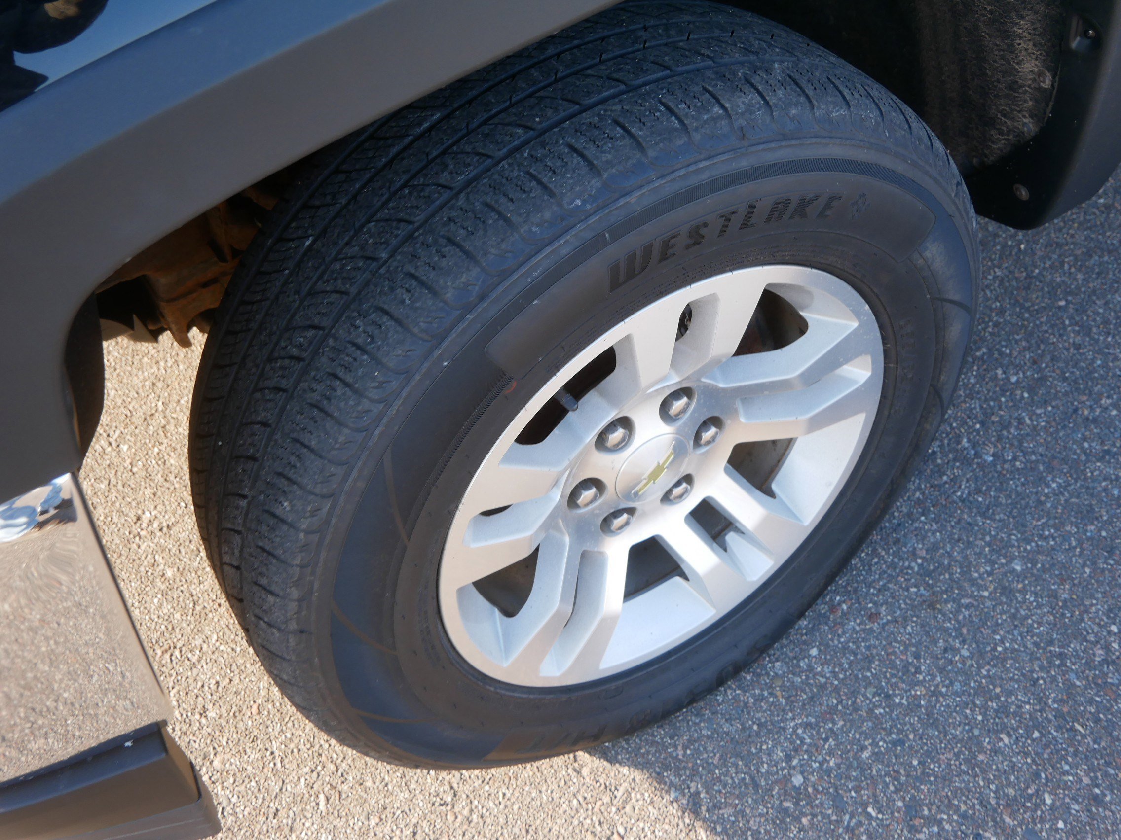 Used 2017 Chevrolet Silverado 1500 LT w/ All Star Edition image 16