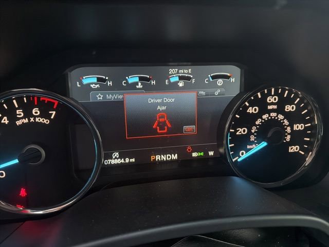 Used 2018 Ford F150 Lariat w/ Equipment Group 502A Luxury image 11