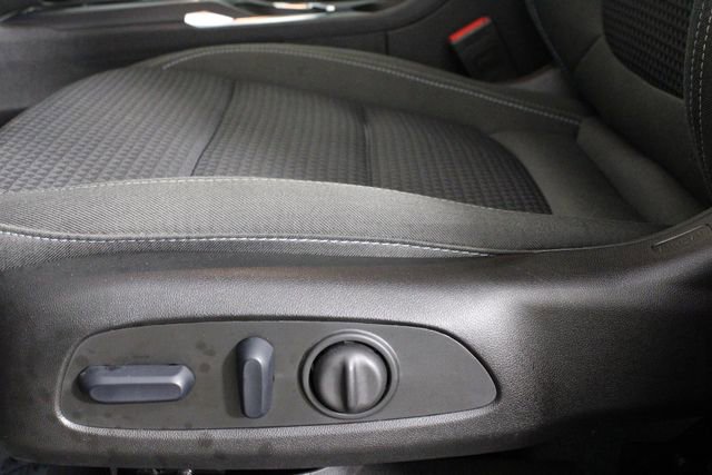 Used 2023 Chevrolet Bolt LT image 18