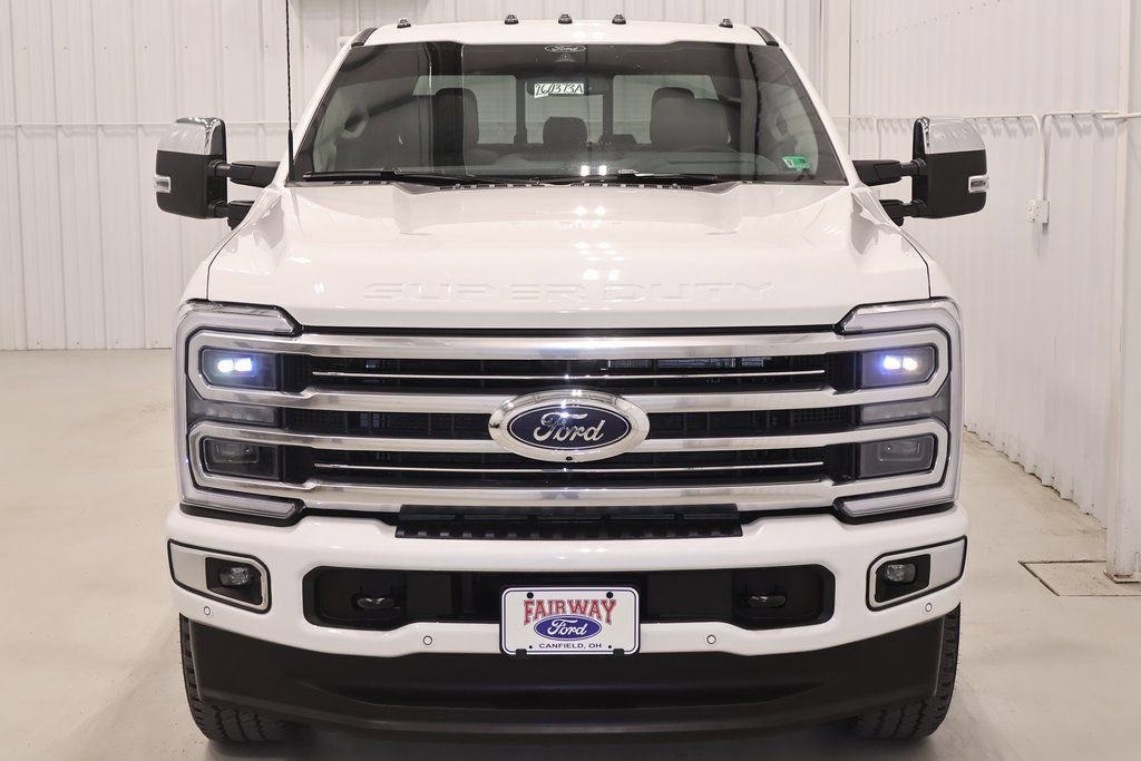 Certified 2026 Ford F350 Platinum w/ Platinum Plus Package AWD/4WD image 5