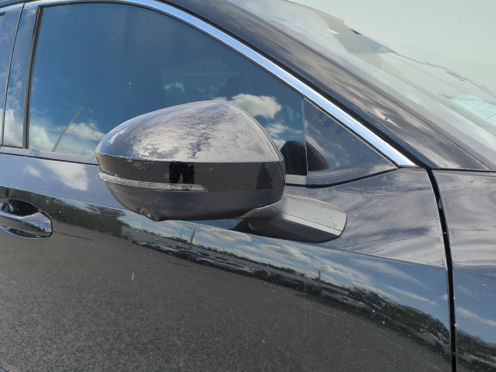 Certified 2026 Nissan Kicks SR FWD image 28