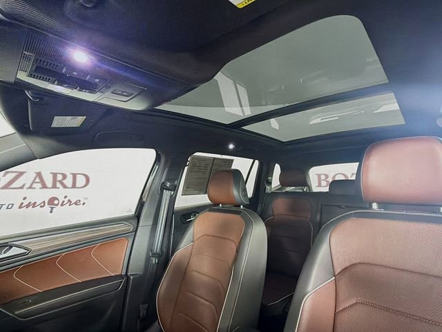 Used 2024 Volkswagen Tiguan SEL R-Line image 27