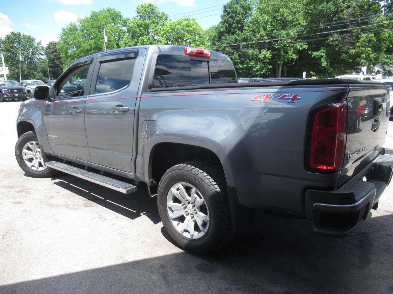 Used 2018 Chevrolet Colorado LT w/ LT Convenience Package AWD/4WD image 13