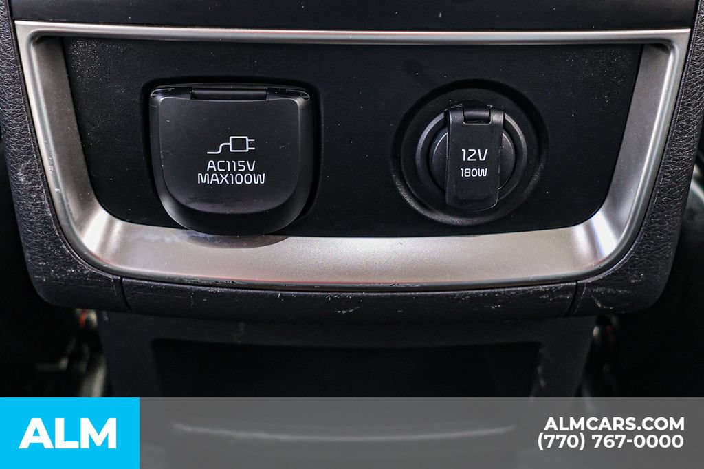 Used 2025 Kia Carnival SX w/ SX Dark Edition Package FWD image 59