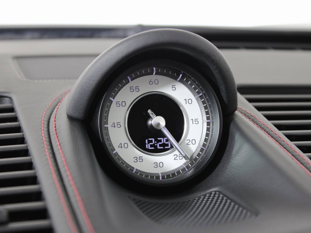 Certified 2025 Porsche 911 Turbo S image 34