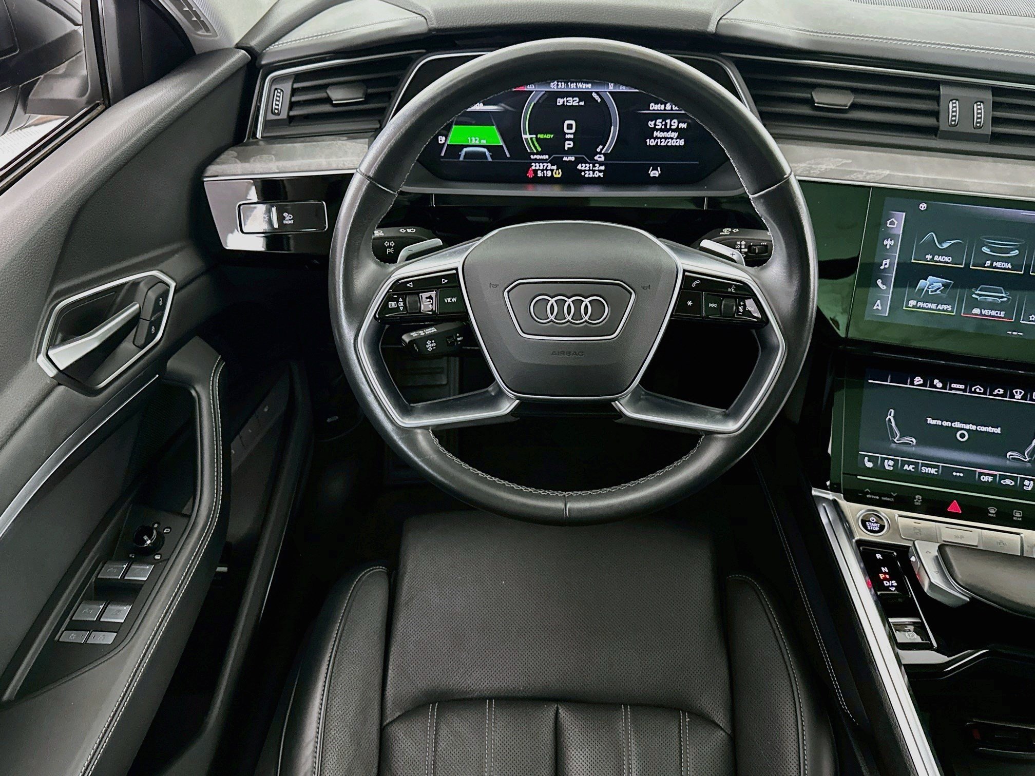 Used 2024 Audi Q8 e-tron Prestige w/ Prestige Package AWD/4WD image 21