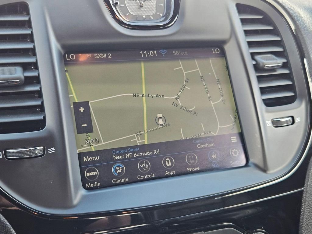 Used 2023 Chrysler 300 S image 18