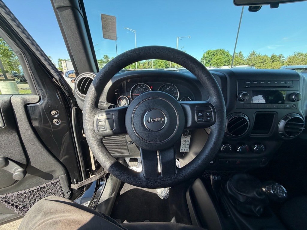 Used 2017 Jeep Wrangler Sport AWD/4WD image 11