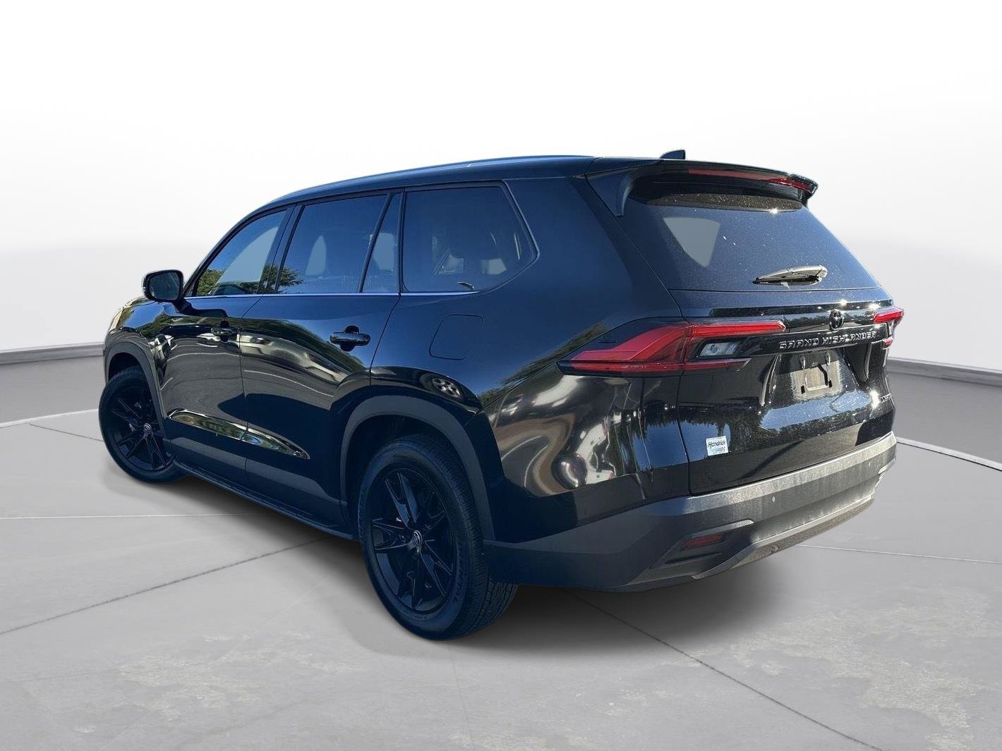 Used 2024 Toyota Grand Highlander FWD image 8