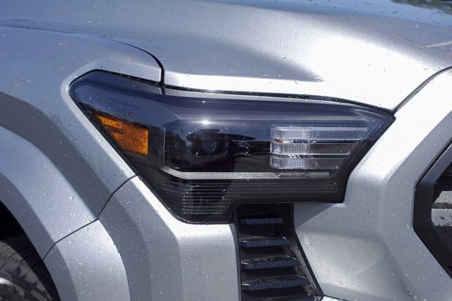 New 2025 Toyota Tacoma SR5 image 6