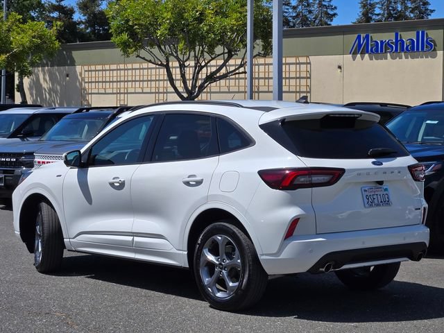 Certified 2023 Ford Escape ST-Line Select w/ Tech Pack #2 AWD/4WD image 5